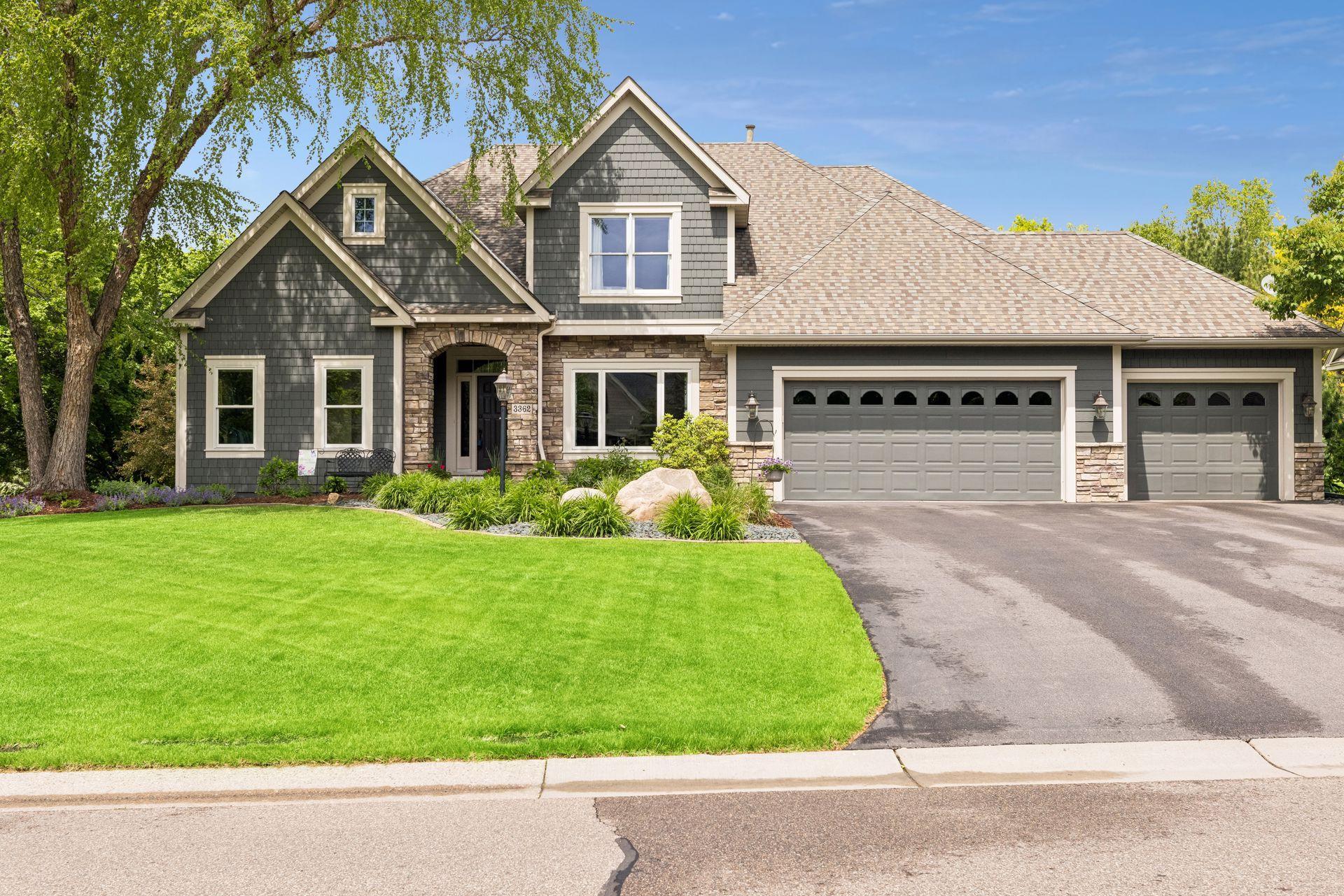 3362 Charleston Drive Woodbury MN 55129