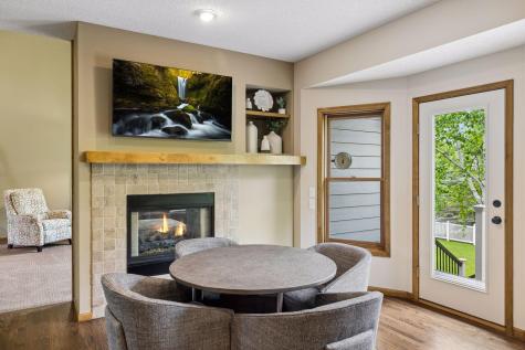 3362 Charleston Drive Woodbury MN 55129