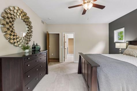 3362 Charleston Drive Woodbury MN 55129