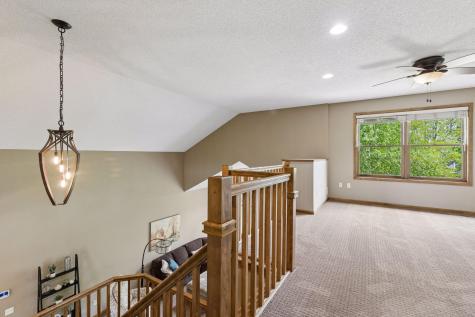 3362 Charleston Drive Woodbury MN 55129