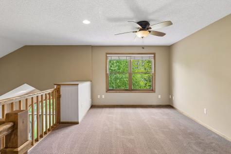 3362 Charleston Drive Woodbury MN 55129