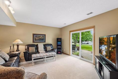 3362 Charleston Drive Woodbury MN 55129