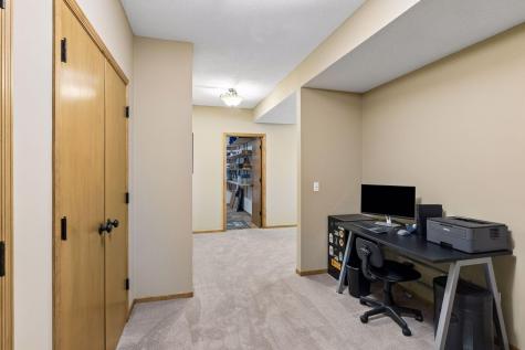 3362 Charleston Drive Woodbury MN 55129