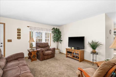 29 Maple Drive Esko MN 55733