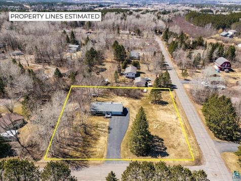 29 Maple Drive Esko MN 55733