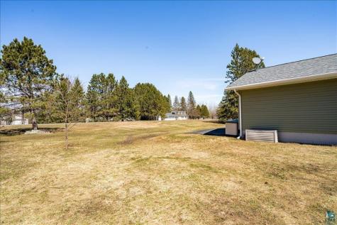 29 Maple Drive Esko MN 55733