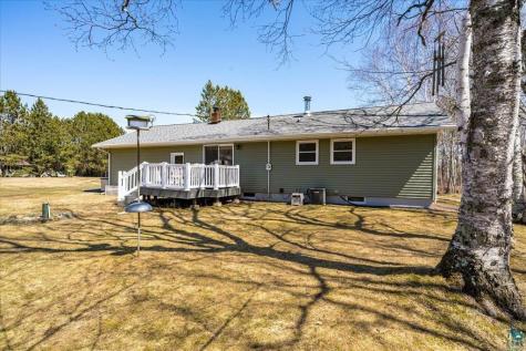29 Maple Drive Esko MN 55733