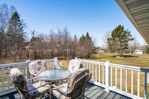 29 Maple Drive Esko MN 55733