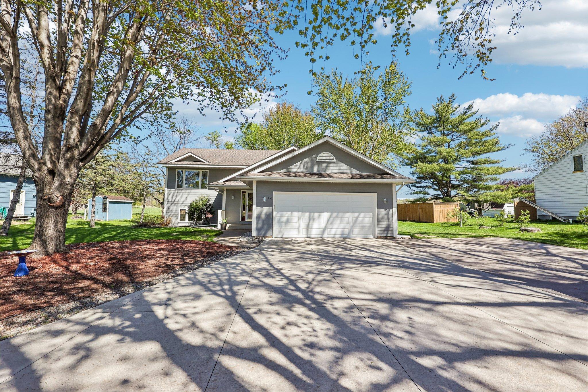 516 W River Road Delano MN 55328