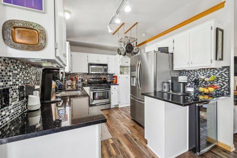 516 W River Road Delano MN 55328