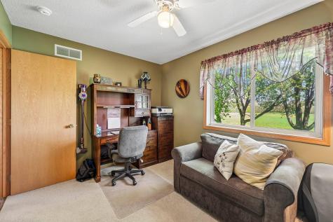 516 W River Road Delano MN 55328