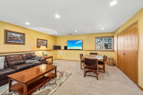 516 W River Road Delano MN 55328