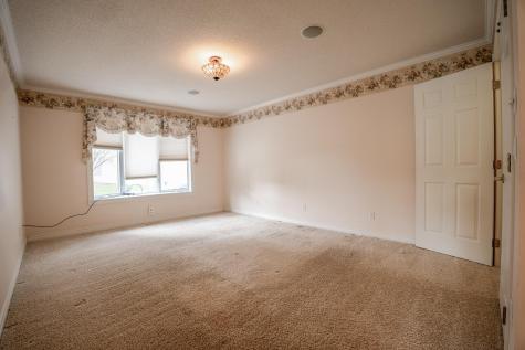 211 Valley View Drive SE Willmar MN 56201