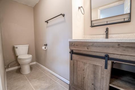 211 Valley View Drive SE Willmar MN 56201