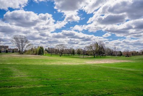 211 Valley View Drive SE Willmar MN 56201