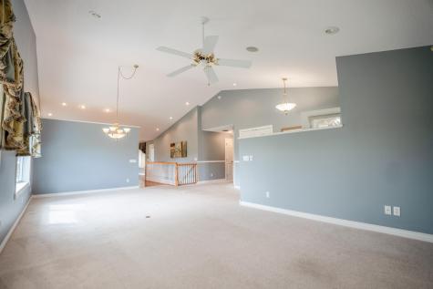 211 Valley View Drive SE Willmar MN 56201