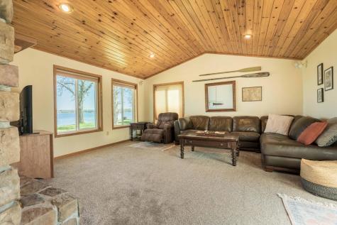 20997 Elks Point Road Fergus Falls MN 56537
