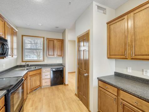 4646 Blaylock Way Inver Grove Heights MN 55076