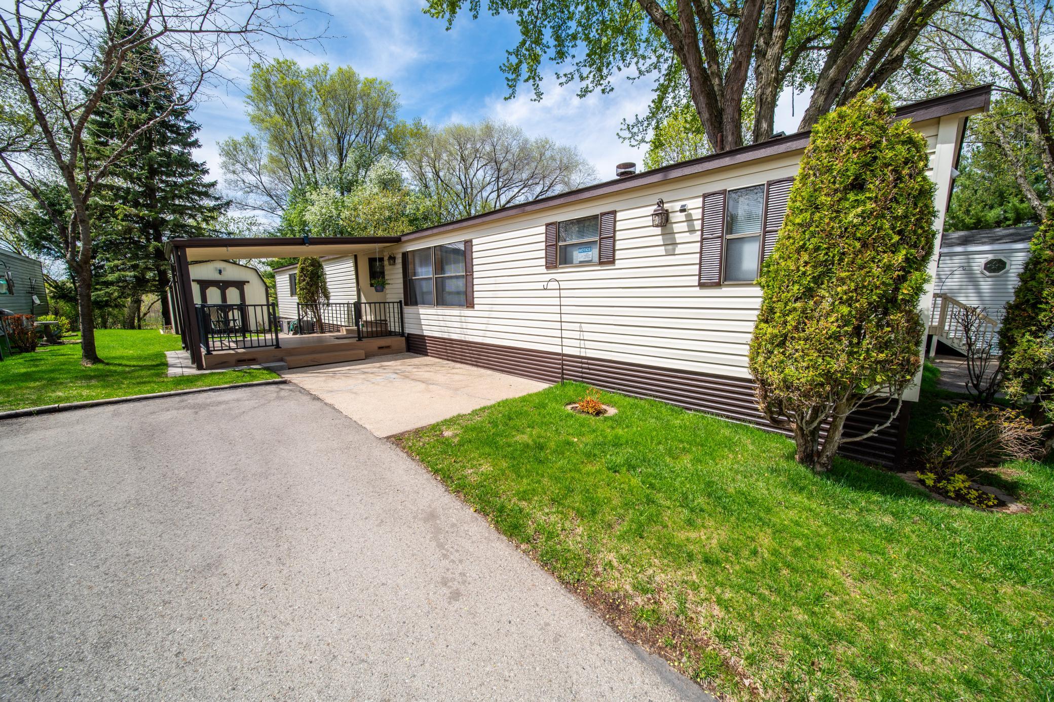325 55th St NE Rochester MN 55906
