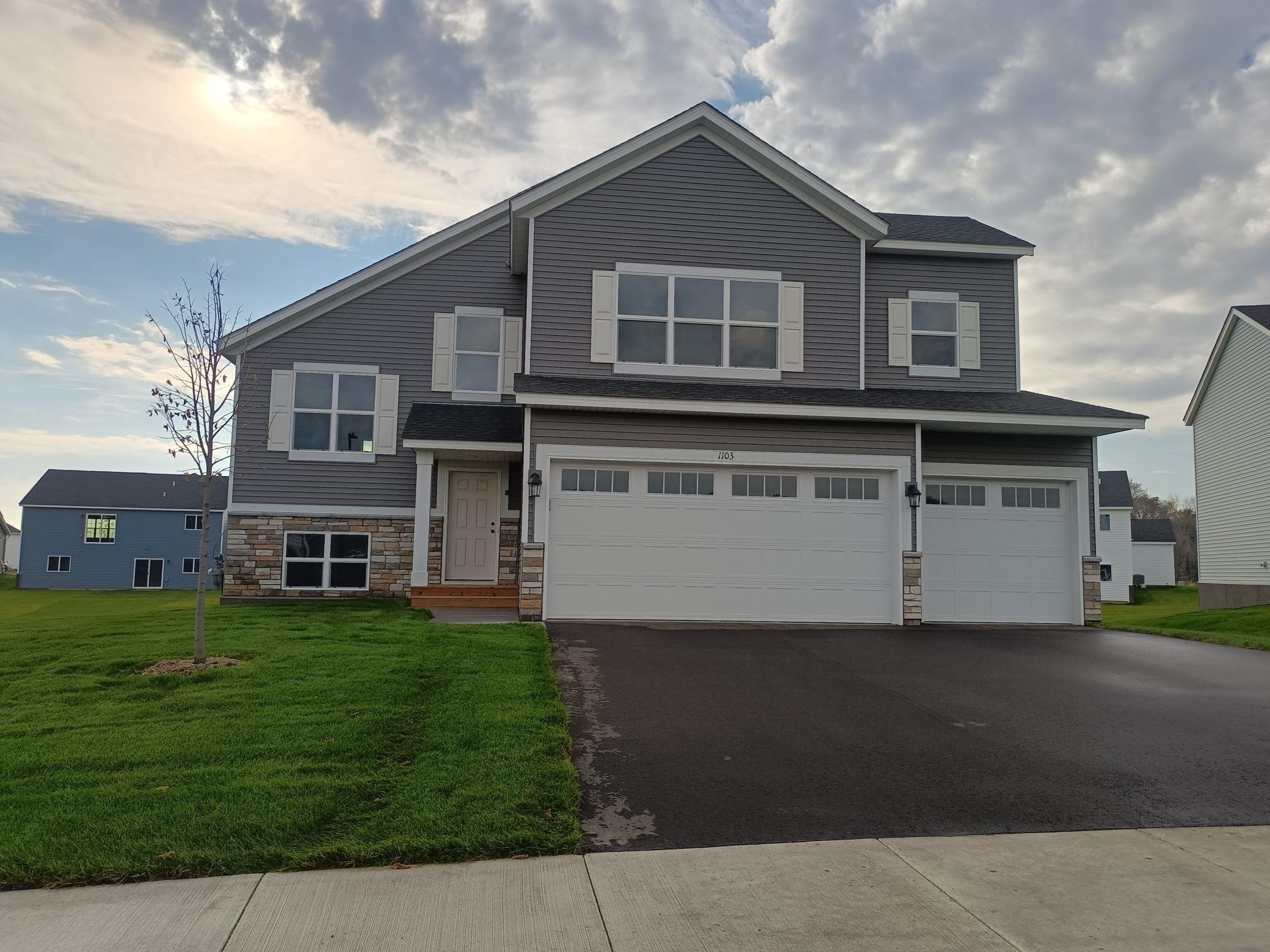 1021 NW 2nd Street NW Delano MN 55328