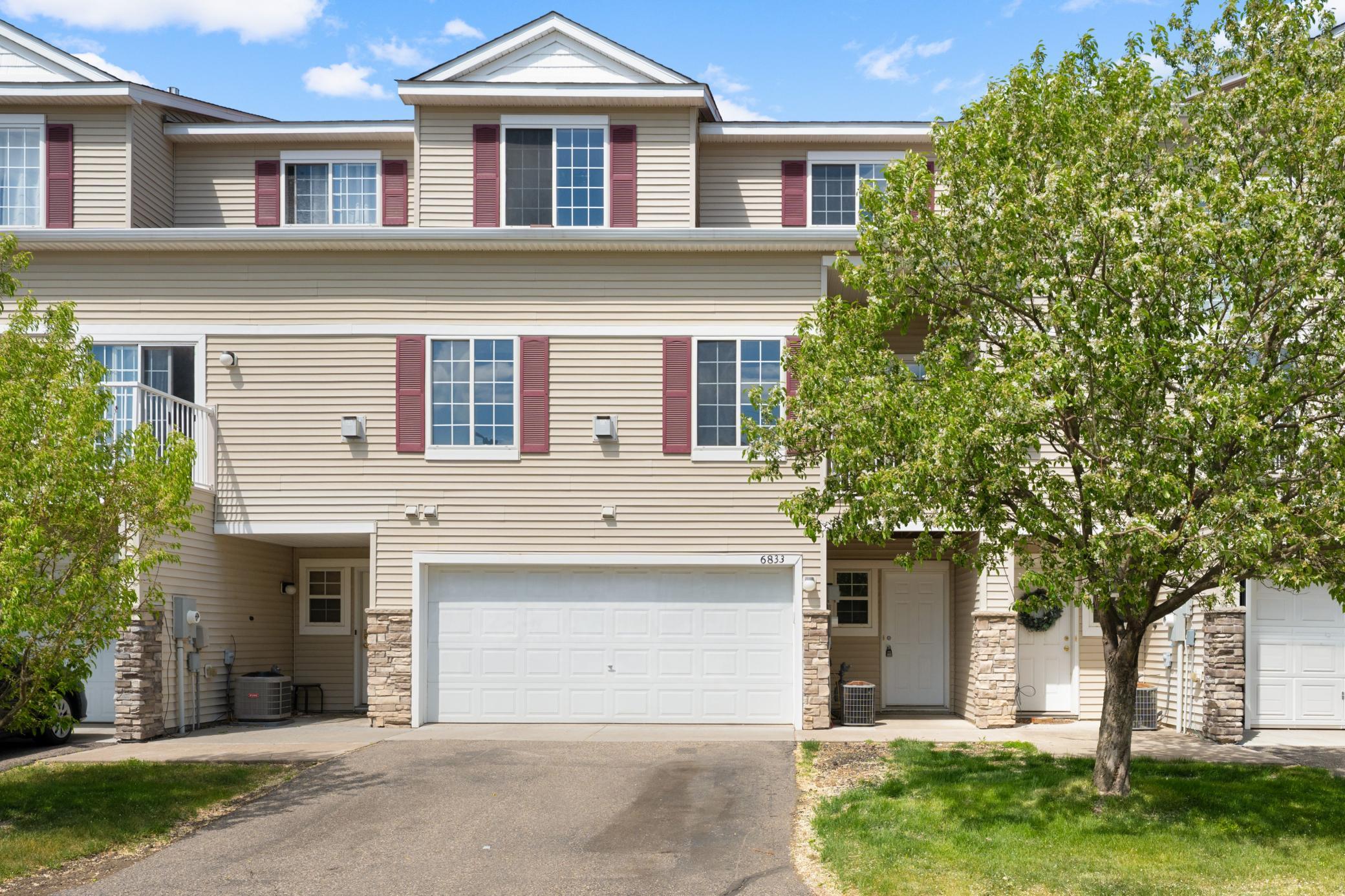 6833 Pine Crest Trl S Cottage Grove MN 55016
