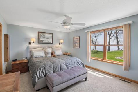5579 Port Royal Road Isle MN 56342