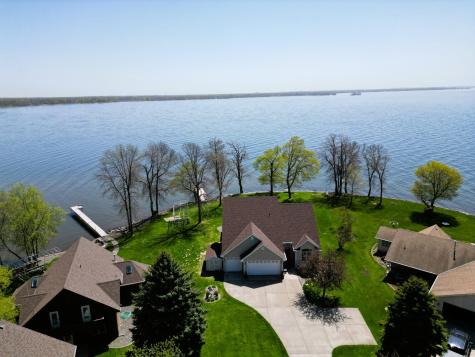 5579 Port Royal Road Isle MN 56342