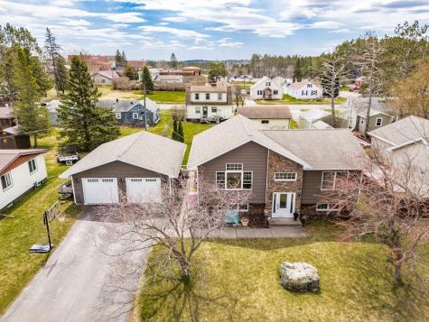 412 Agate Street Cloquet MN 55720