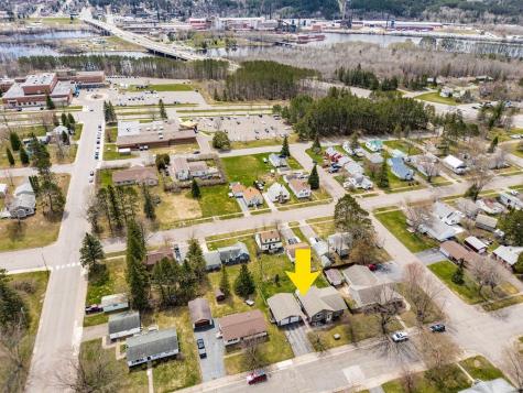 412 Agate Street Cloquet MN 55720