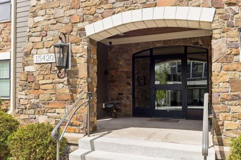 15420 Oakcroft Place Wayzata MN 55391