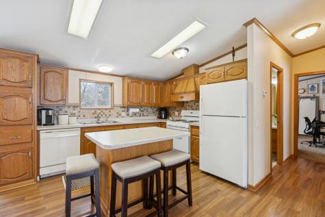 2207 Robin Lane Buffalo MN 55313