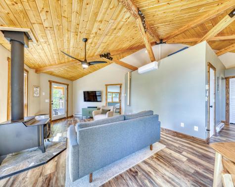 4155 Liberty Road Two Harbors MN 55616
