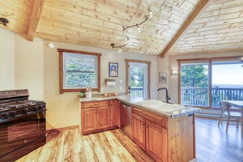 4155 Liberty Road Two Harbors MN 55616