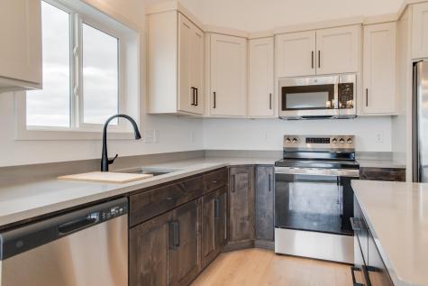 6876 Belding Drive S Fargo ND 58104