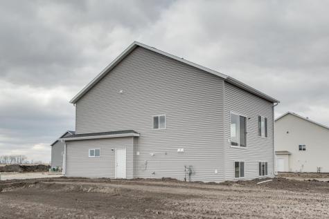 6876 Belding Drive S Fargo ND 58104