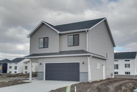 6876 Belding Drive S Fargo ND 58104