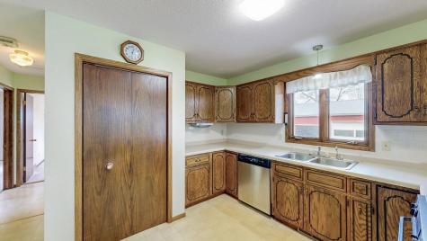 28186 Little Floyd Lake Road Detroit Lakes MN 56501