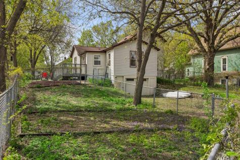302 9th Street W Hastings MN 55033