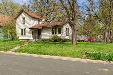 302 9th Street W Hastings MN 55033
