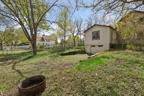 302 9th Street W Hastings MN 55033
