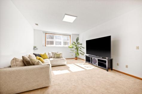 6263 Sequoia Circle Eden Prairie MN 55346