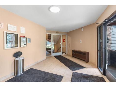 2009 E 122nd Street Burnsville MN 55337