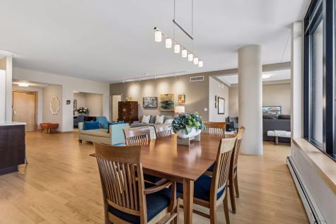215 10th Avenue S Minneapolis MN 55415