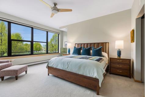 215 10th Avenue S Minneapolis MN 55415