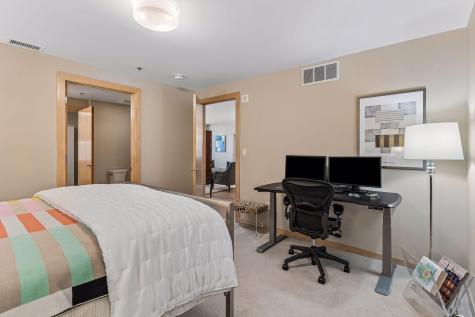 215 10th Avenue S Minneapolis MN 55415