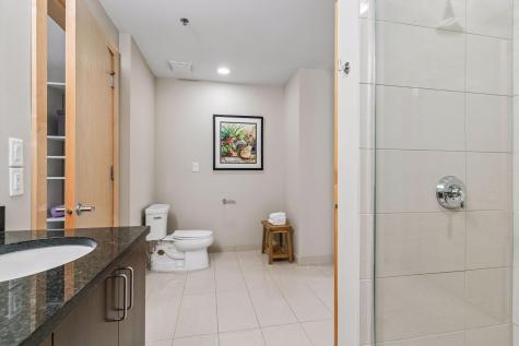 215 10th Avenue S Minneapolis MN 55415