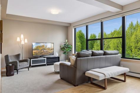 215 10th Avenue S Minneapolis MN 55415