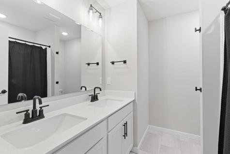 17922 Genoa Drive Lakeville MN 55024