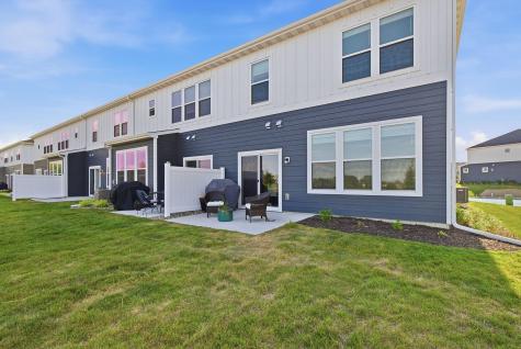 17922 Genoa Drive Lakeville MN 55024