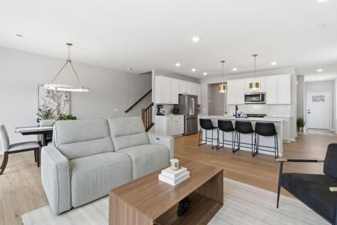 17922 Genoa Drive Lakeville MN 55024